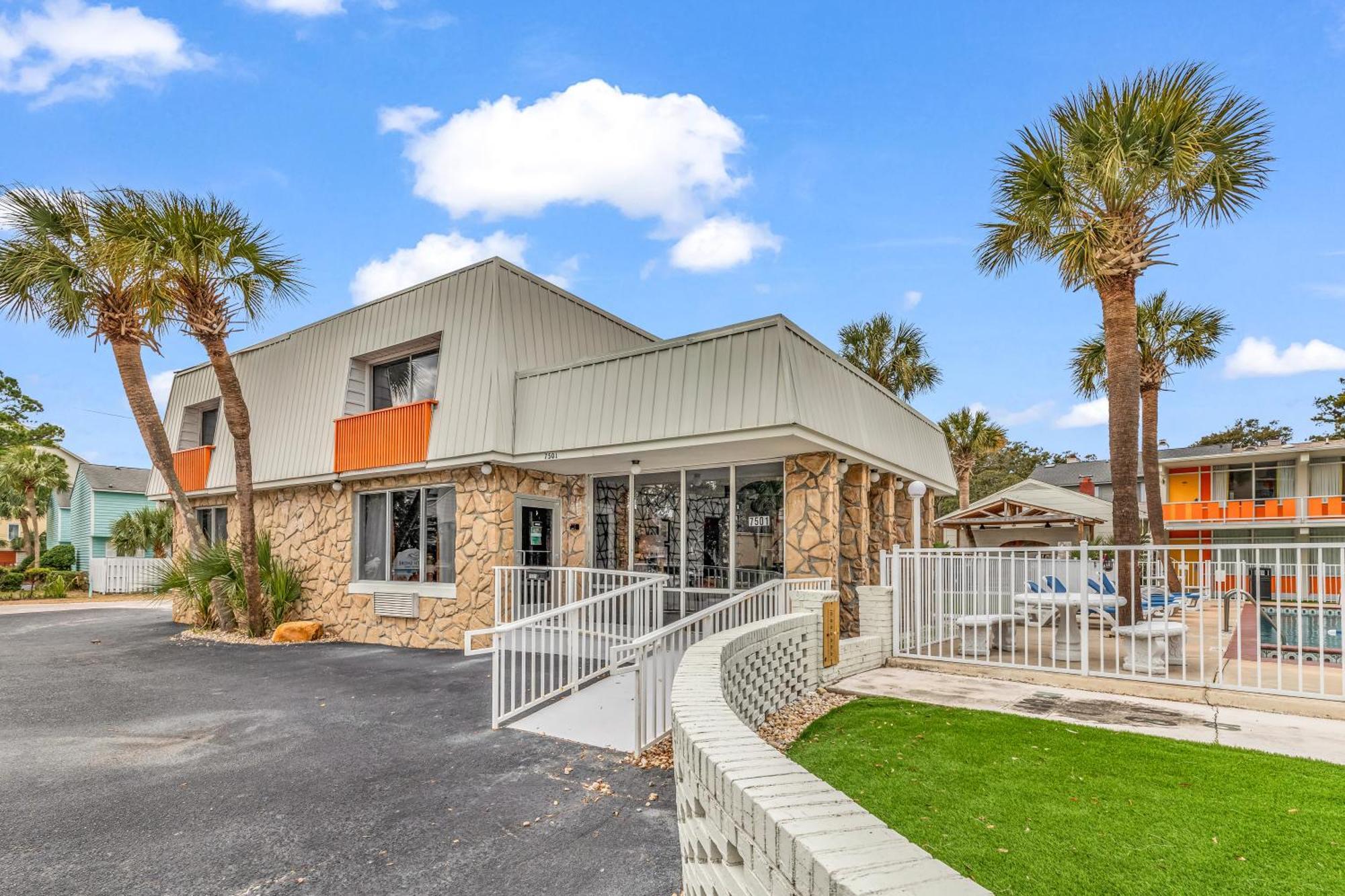 Holiday Shores Myrtle Beach Exterior photo